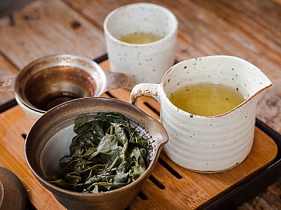 How to make oolong tea gong fu brewing style