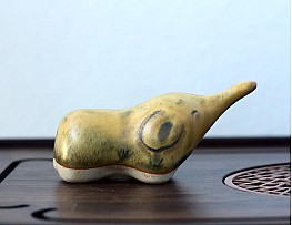 Чайная фигурка “Слон”, матовая желтая глазурь