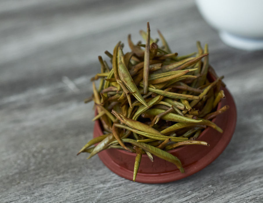 Lahu Silver Needle Tea Baihao Yinzhen | TEASIDE